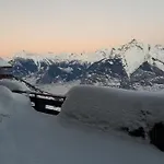 Bellevue 1 Et 2, Lift 150m