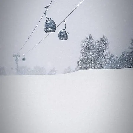 Bellevue 1 Et 2, Lift 150m *