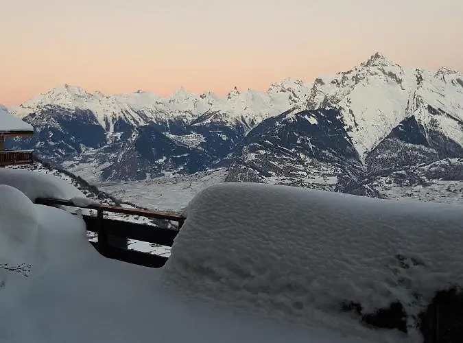 Bellevue 1 Et 2, Lift 150m