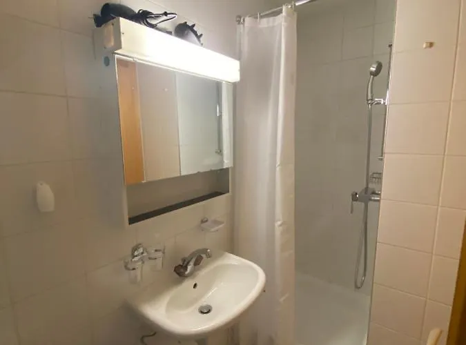 Bellevue 1 Et 2, Lift 150m *